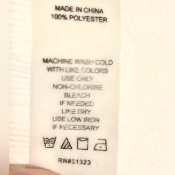 Vince Camuto blouse size 1X Spring colors - Picture 7 of 8